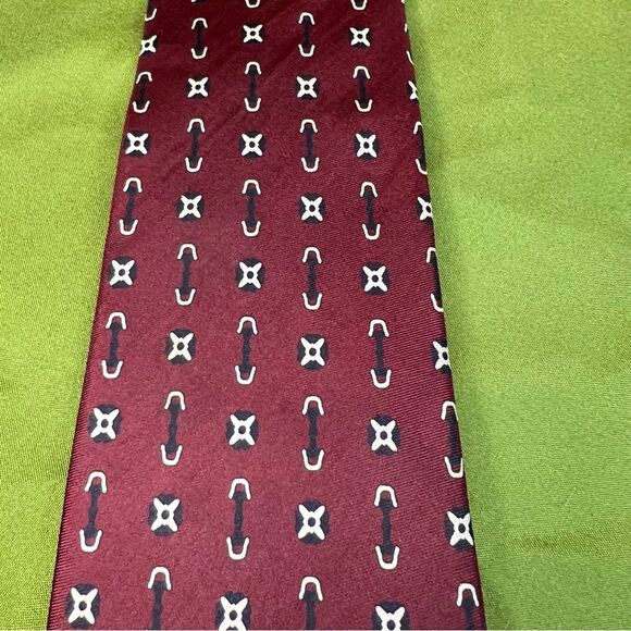 Vintage NWT 100% silk tie. Made in Italy. - Picture 1 of 4